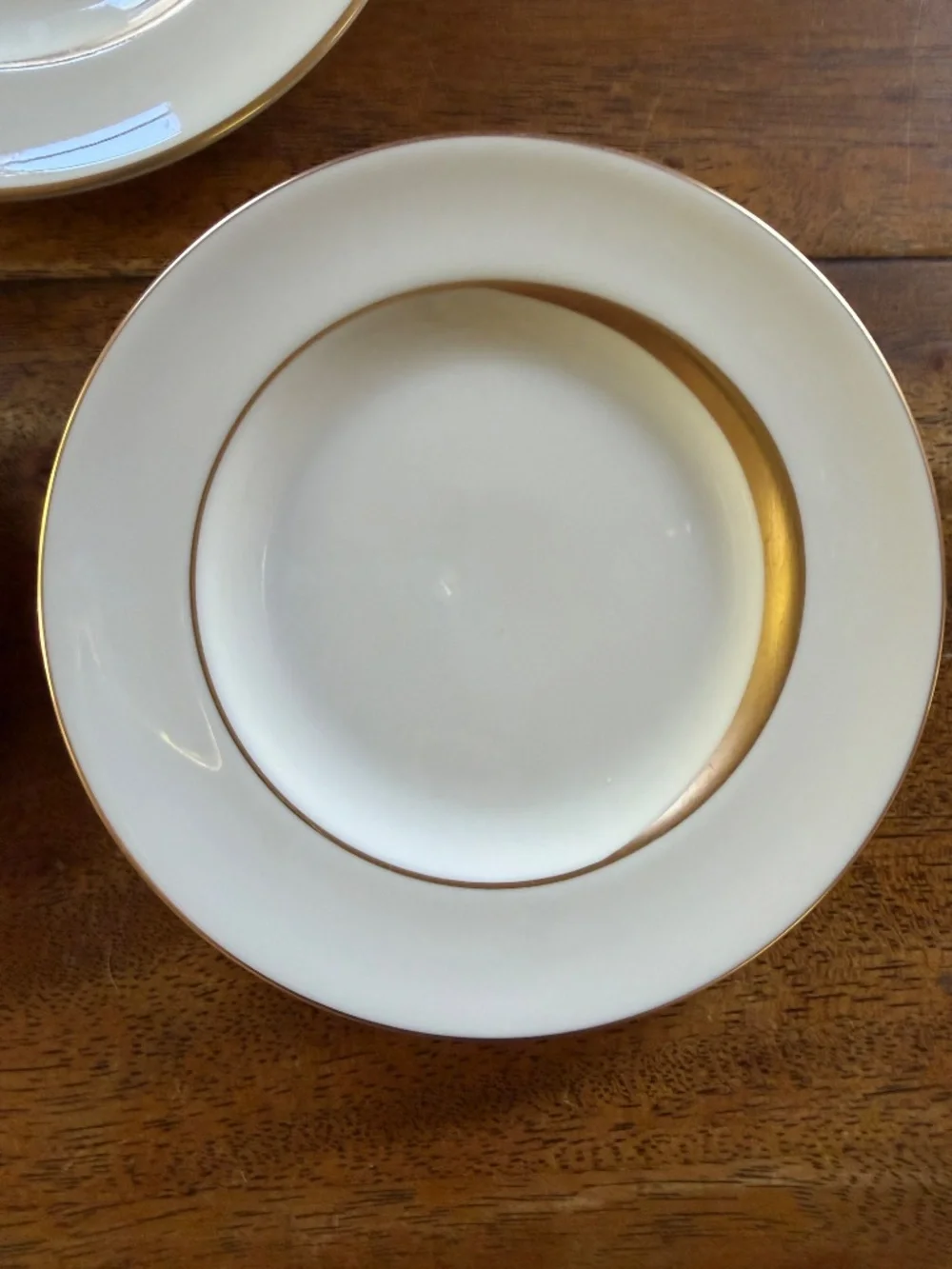 Pickard China gold-rimmed bread plates (Pattern: Elegance 1202) set/3-like new
